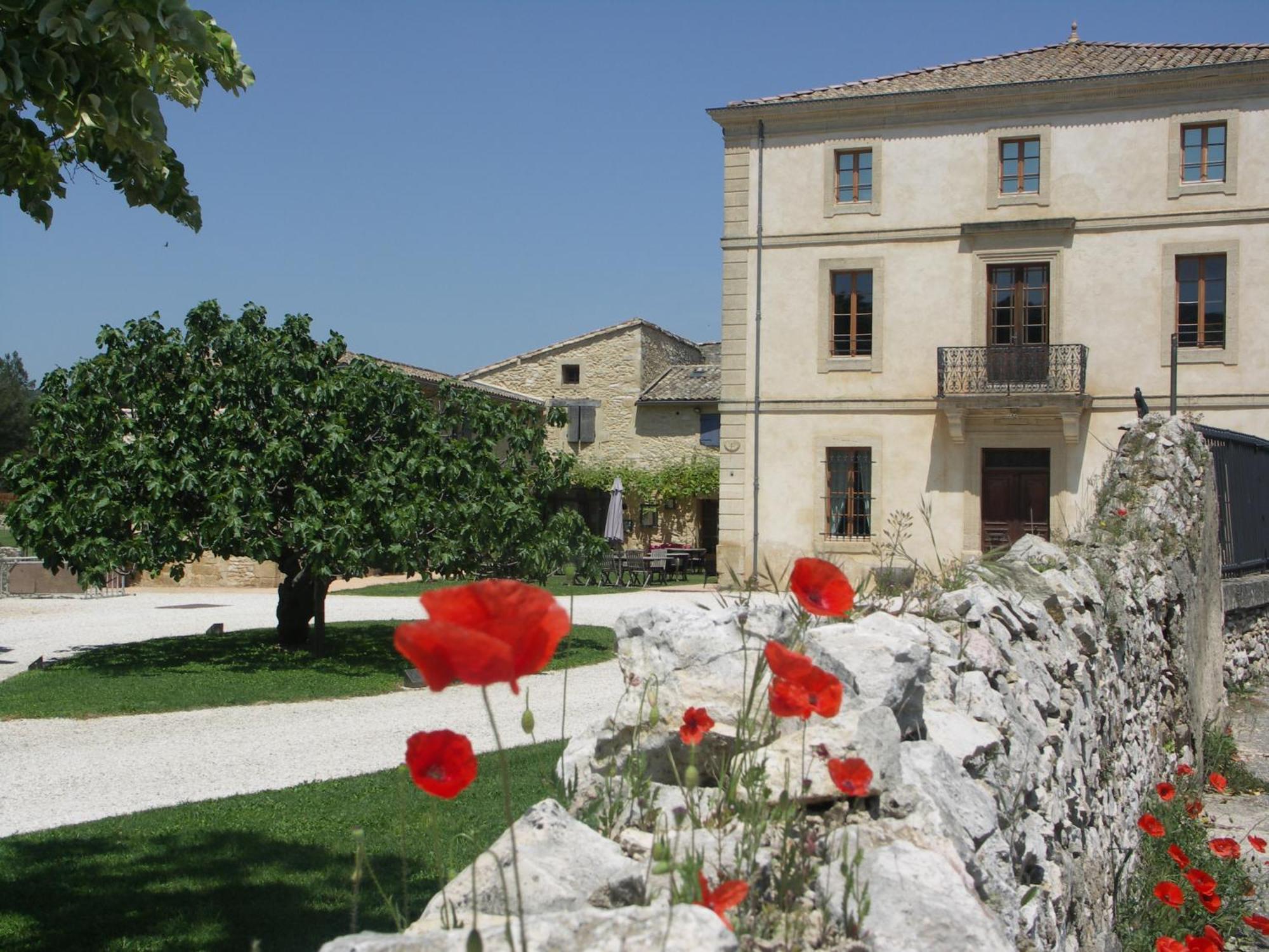 Domaine Saint Martin Hotel Valliguieres Exterior photo