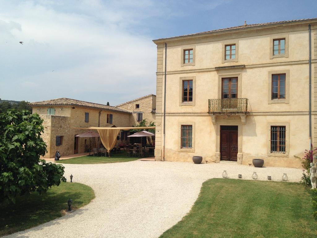 Domaine Saint Martin Hotel Valliguieres Exterior photo